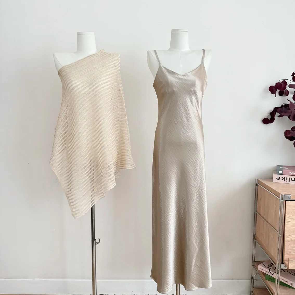 2025 Summer Knitted Sunscreen Shawl Hollow Hoodie and Strap Skirt Temperament Set