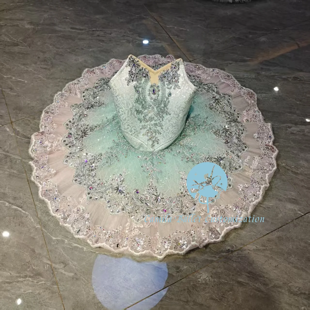 

High-end new lake green gradient fairy doll ballet TUTU competition performance skirt tailored for adults and children