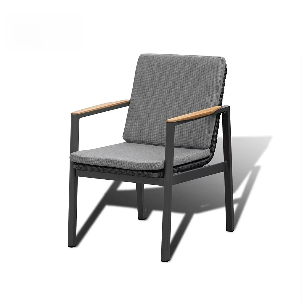 

Outdoor Garden Furniture Restaurant Furniture Bistro Tables and Chairs Outdoor Rattan Dining Table Set