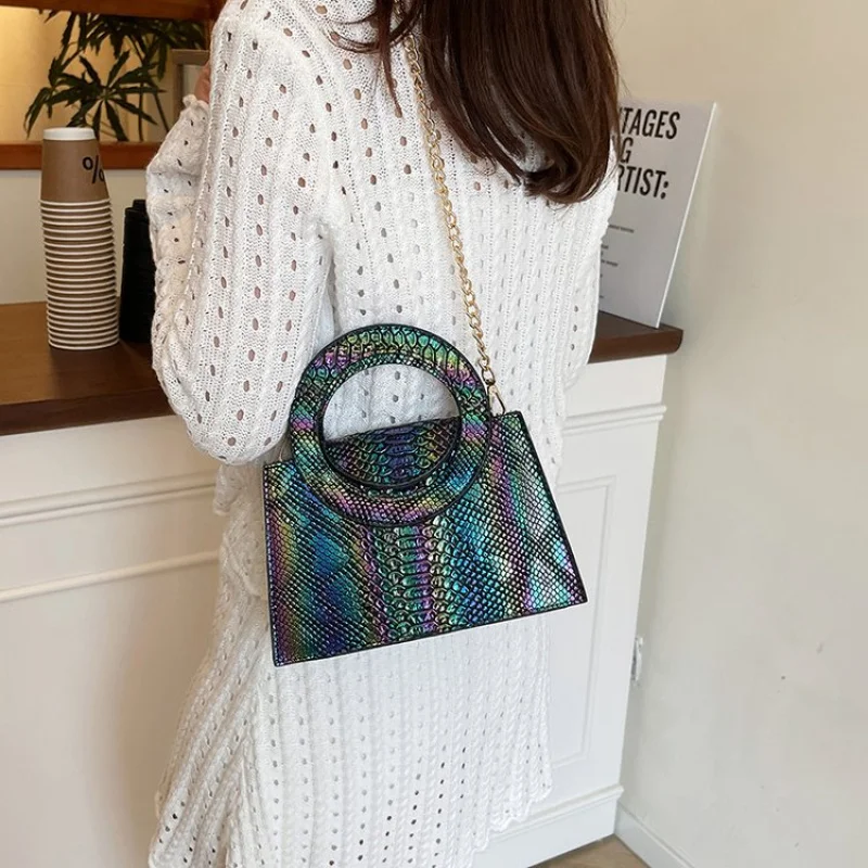 

Trendy Women Handbag Retro Design PU Leather Small Crossbody Bag With Zipper