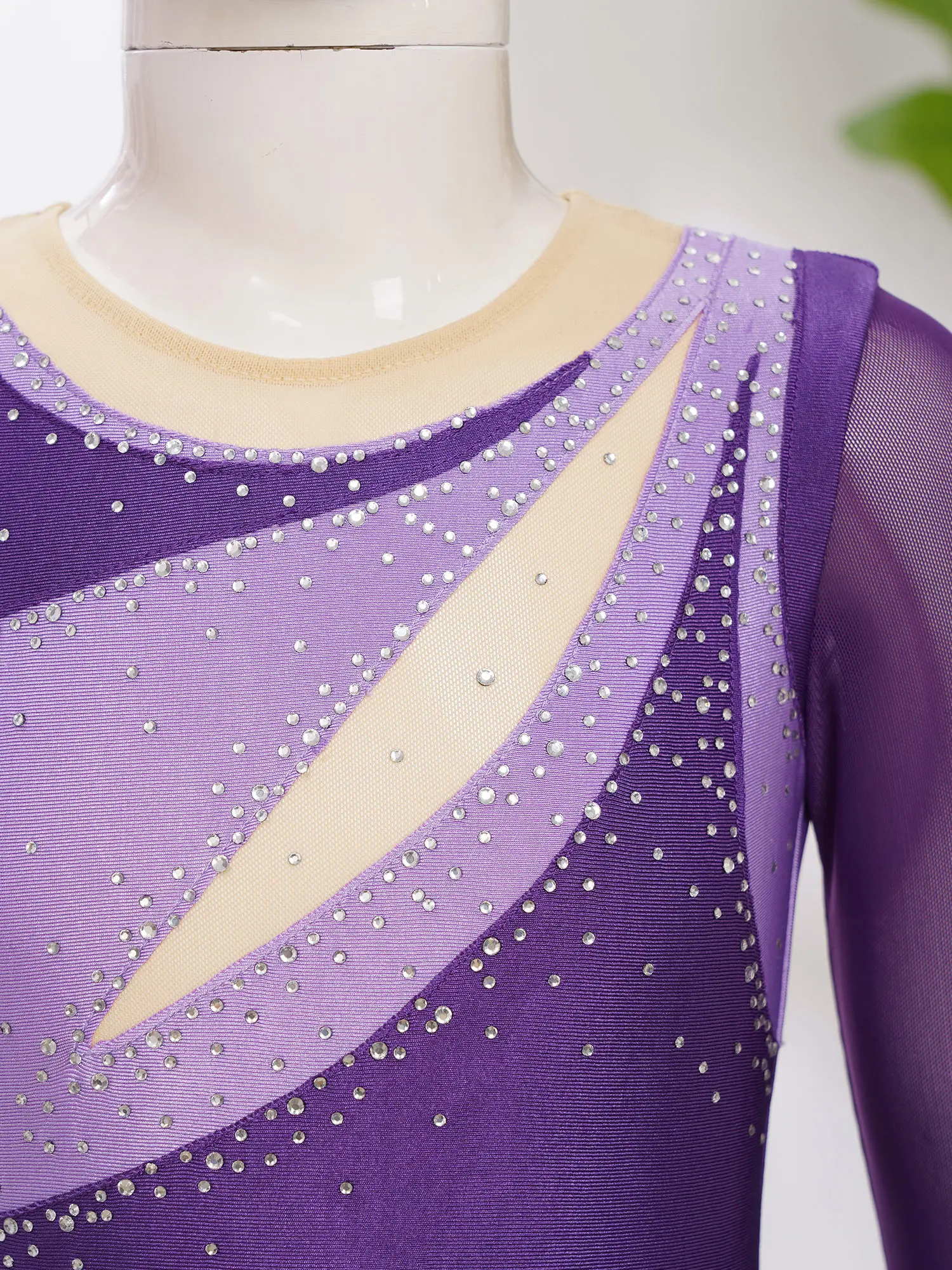 女の子のためのスケートの衣装、子供のためのフィギュアのドレス、ラインストーン付きのleotard、透明なメッシュダンス、バレエ体操のレオタード、長袖