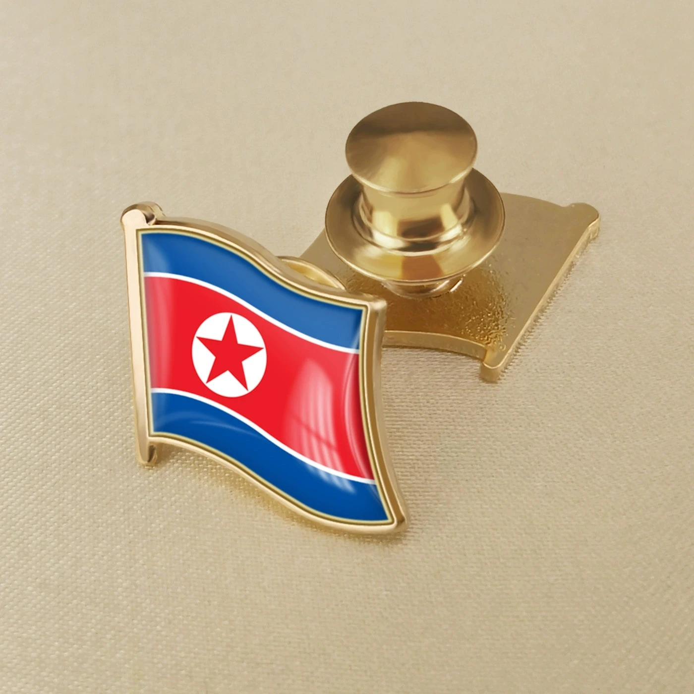 North Korea, Korean flag, crystal dropper badge, brooch, flags of various countries around the world, chest badge