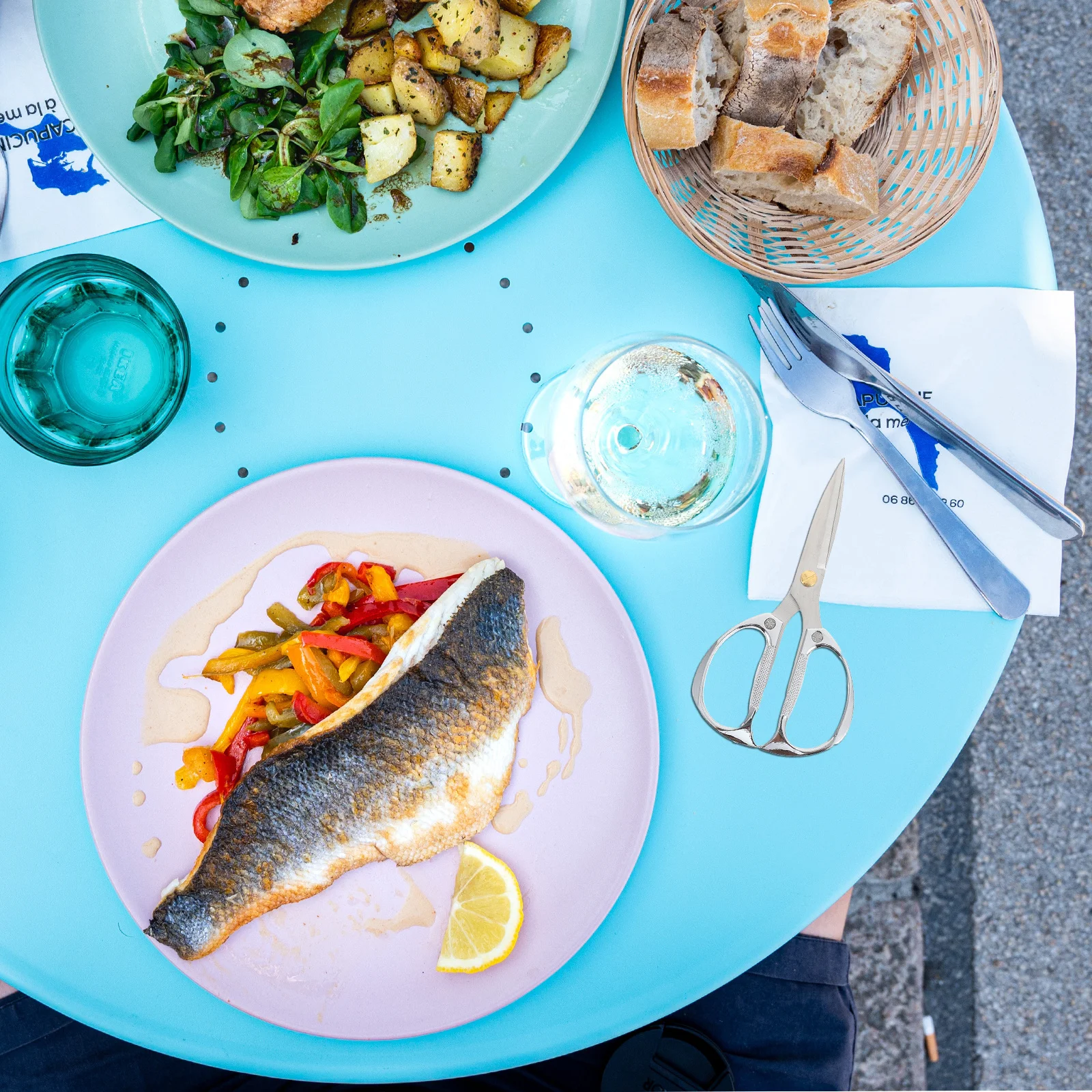 

Stainless Steel Kitchen Chicken Bone Scissor Heavy Duty Food Shear Multipurpose Cutter for Meat Vegetable Fish Bone Kitchen