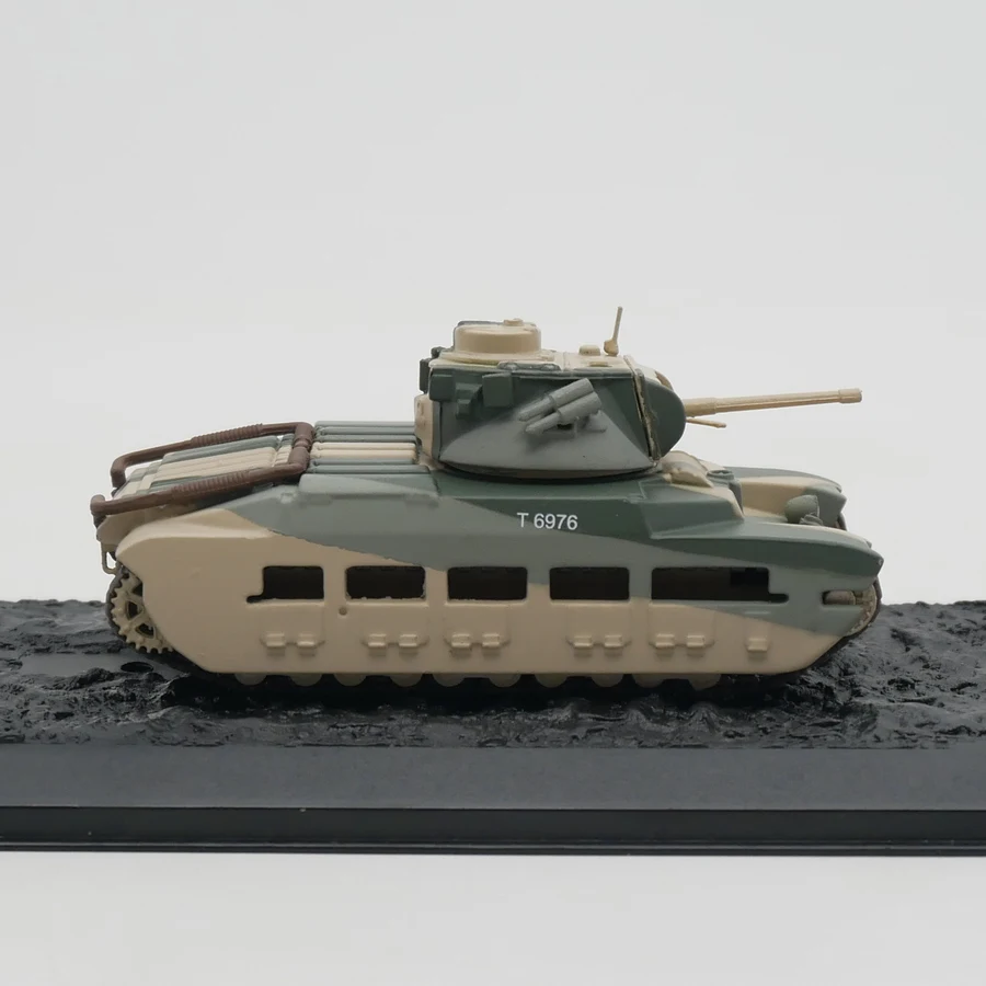 Ixo 1:72 Scale Diecast Alloy Infantry Matilda Britain Tank Model Militarized Combat Track Type Classics Souvenir Adult Gifts Toy