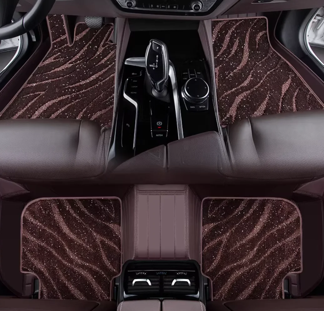 

Специальные автомобильные коврики на заказ для Jeep Grand Cherokee WL 2022-2026. Высококачественные водонепроницаемые двухслойные коврики.