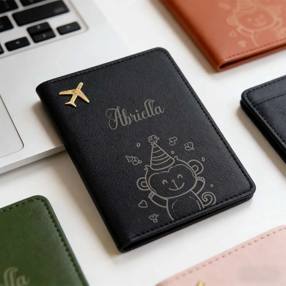 

Персонализированная обложка для паспорта с именем, 1 шт., подарок на День Благодарения, гладкий кожаный держатель для паспорта с защитой от RFID