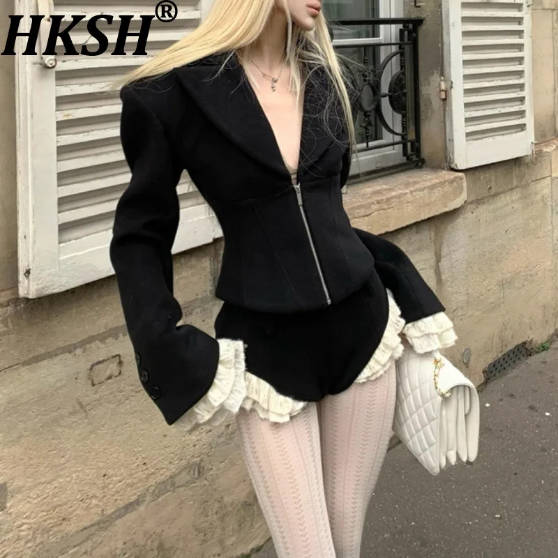 HKSH 2026 Spring Autumn New Women Set Waist Cinching Zipper Sexy Woolen Coat Color Block Patchwork Ruffled Shorts Trendy HK18422
