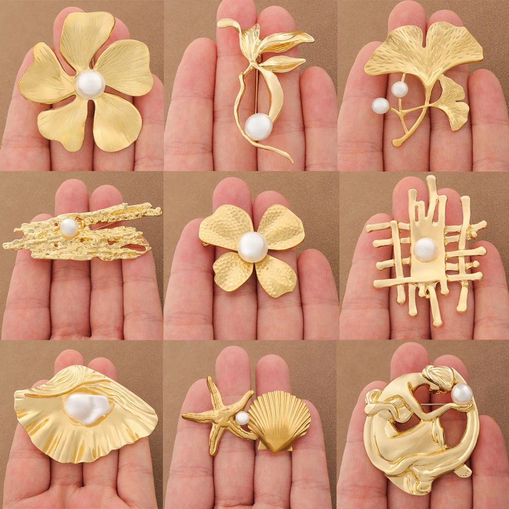 Gold Pearl Brooch, Flower Ginkgo Shell Starfish Mermaid Abstract Art Lapel Pin Retro Metal Pearl Brooches for Women Suit Dress