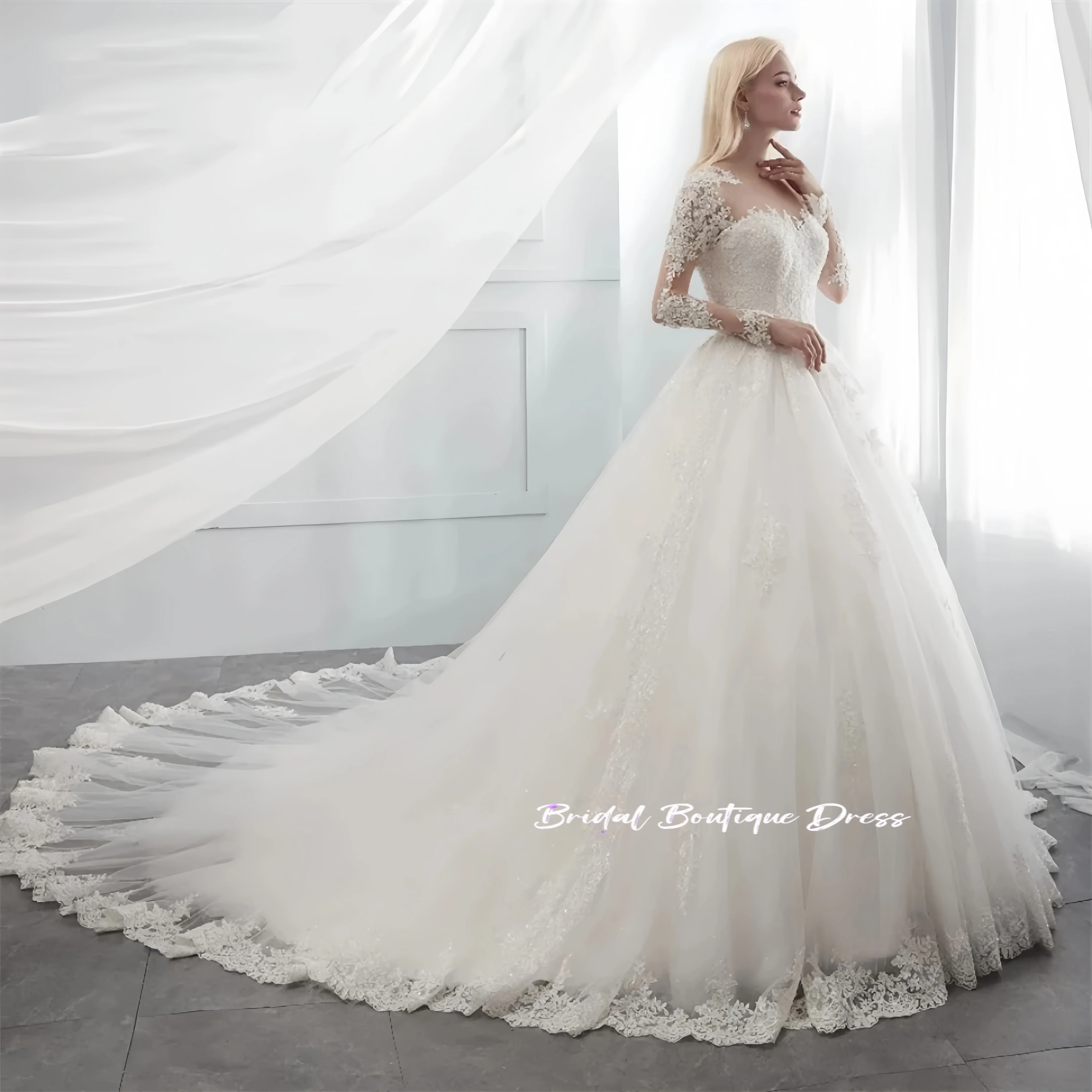 Personalizado exquisito mangas completas apliques sin espalda cuello redondo capilla tren Vestido De novia vestidos De novia Vestido De novia