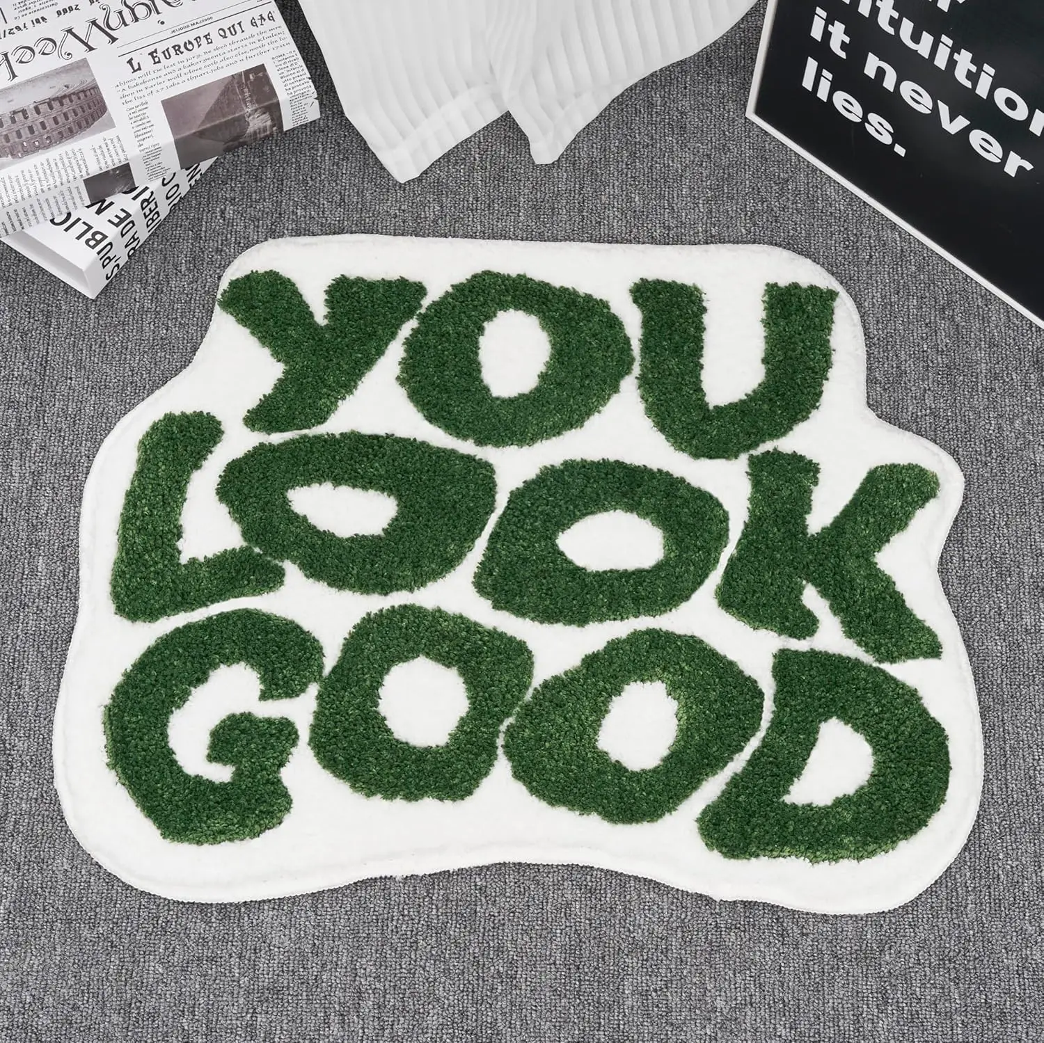 VIKAMA-förmiger Teppich aus Kaschmirimitat, niedliches Badezimmer, rutschfeste Matte, für Mädchen, College-Stil, Raumdekoration, weiche Schlafzimmer-Bodenmatte