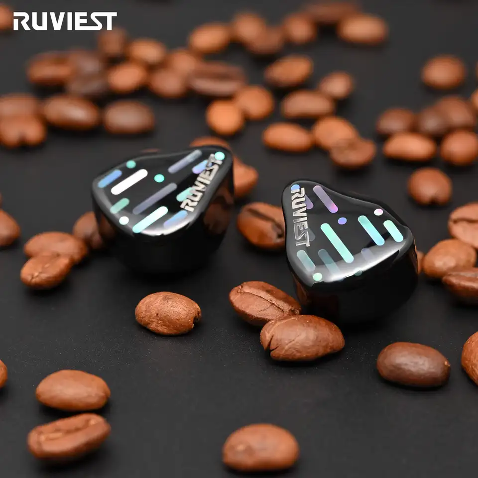 RUVIEST Nyx イヤホン RUVIEST Nyx Hybrid HIFI In–Ear Monitor with 2 Dynamic + 4 Balanced