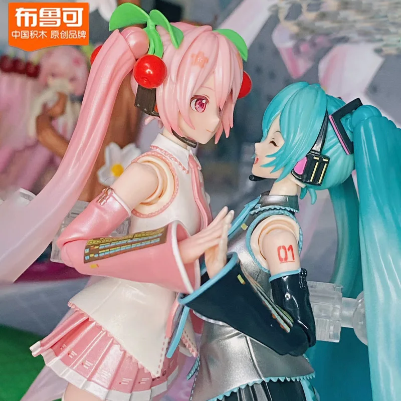 Blokees Hatsune Miku الكرتون أنيمي الجمعية تمثال لعبة أنيمي عمل الشكل البلاستيكية الاطفال اللعب دمية جمع أرقام هدية