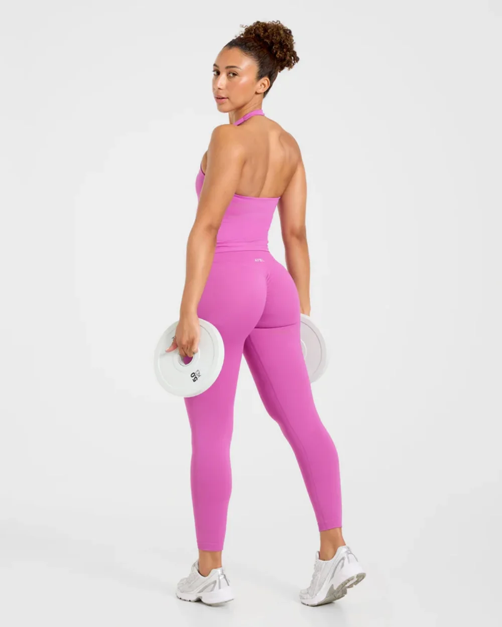 Sport- und Yoga-Weste für Damen | Kreuzriemen-Design | Sport-BH & Fitness-Tanktop | Feuchtigkeitsableitend & Rutschfest – Detail 19