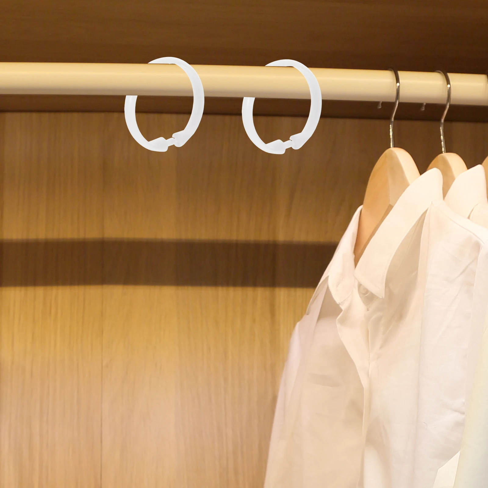 

30Pcs Bath Curtain Hook Plastic Shower Curtain Rings Heavy Duty Round Modern Design Easy Install for Bathroom Shower Curtains