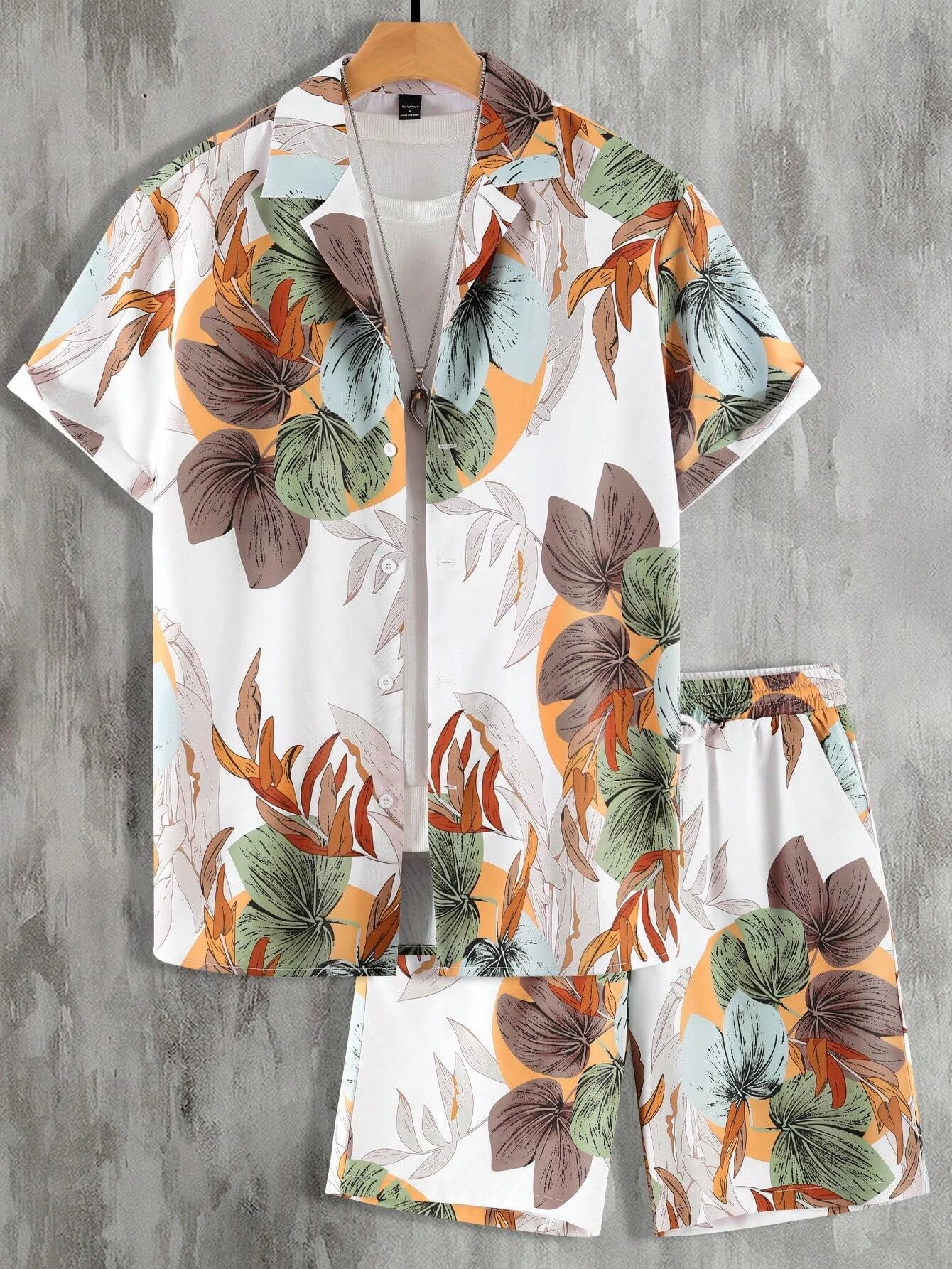 Summer Men and Women Short Sleeve Outfits Tropical Palm Tree Print Fashion Button Up Shirt Tops Short Sleeve Shorts