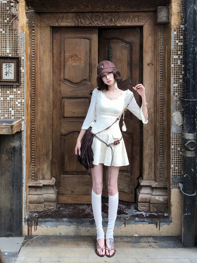 

Оригинальный летний женский топ PITAO «Горничная» с V-образным вырезом, тонкий, дышащий, с юбкой-шортиками, повседневный, легкий, из хлопка