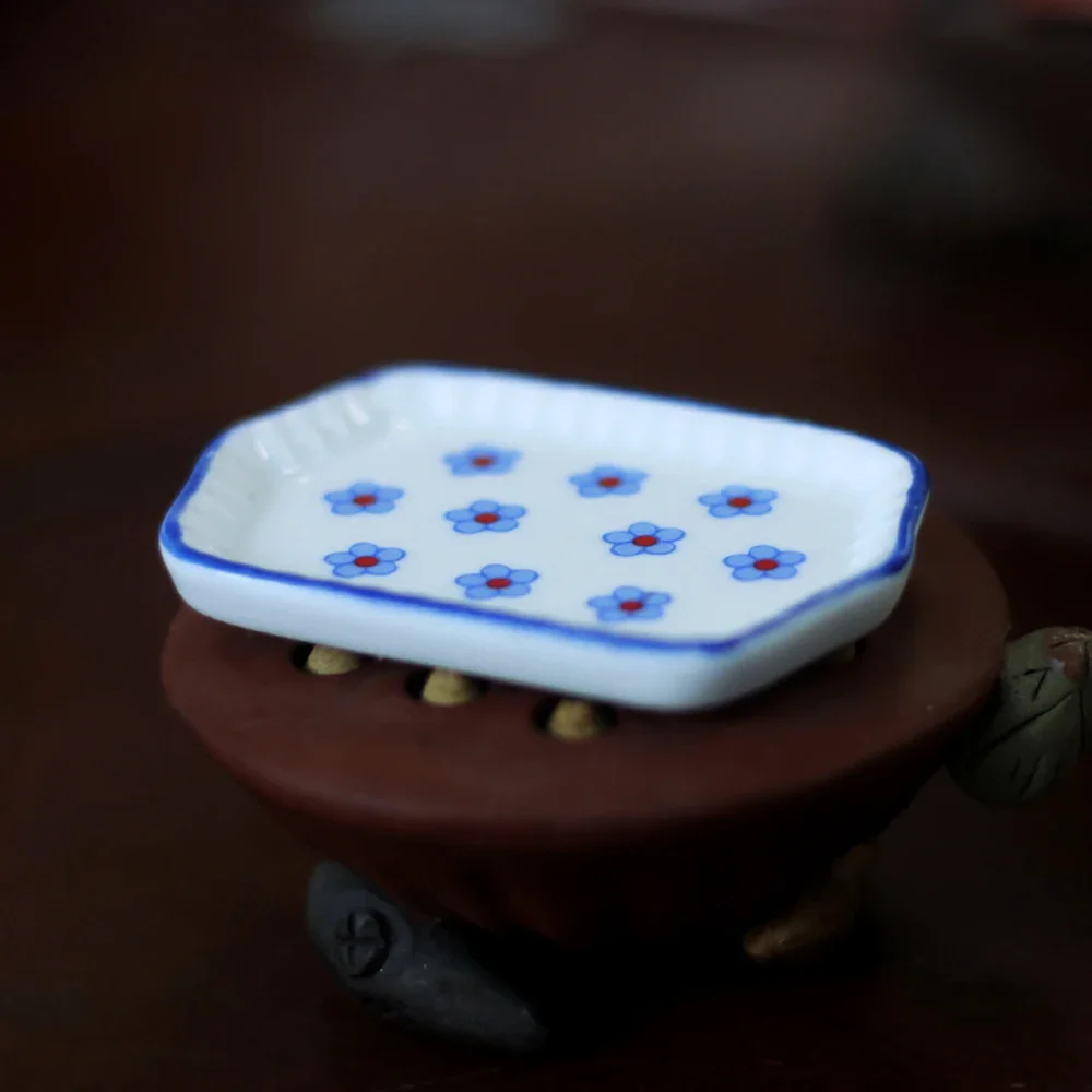 1/12 Dollhouse Accessories Miniatures Ceramics Tea Tray Mini Food Dessert Dinner Plate Model for Doll House Decoration OB11