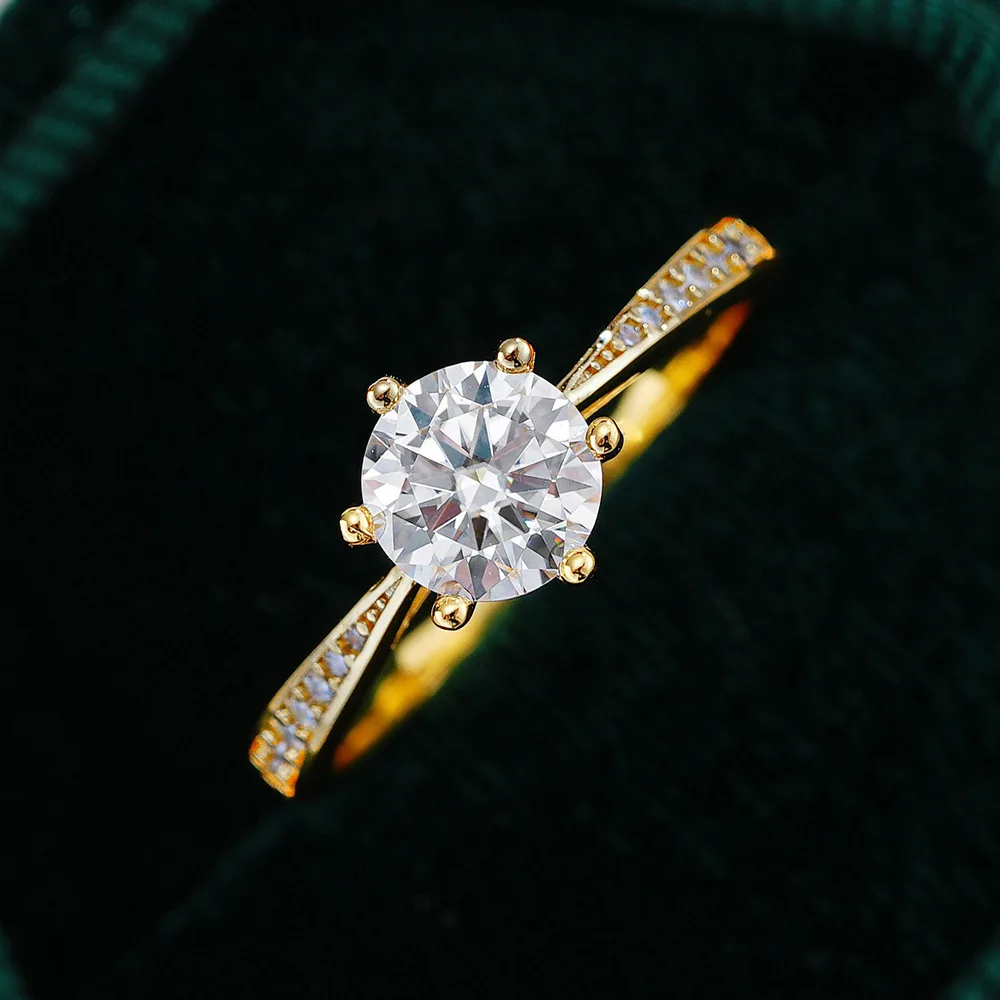 Six Claw Ring Ring 6.5mm Round 18K Gold Inlaid with One Carat Moissanite Women's Fashionable Platinum PT950 Diamond Jewelry