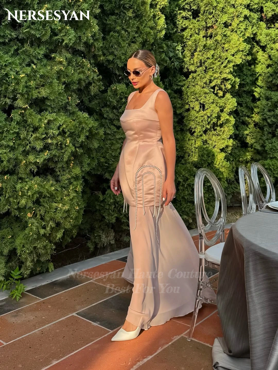 Nersesyan Blush rose robes de bal élégantes col carré perles Satin robe de soirée formelle Illusion robes de fête d'invité personnalisé