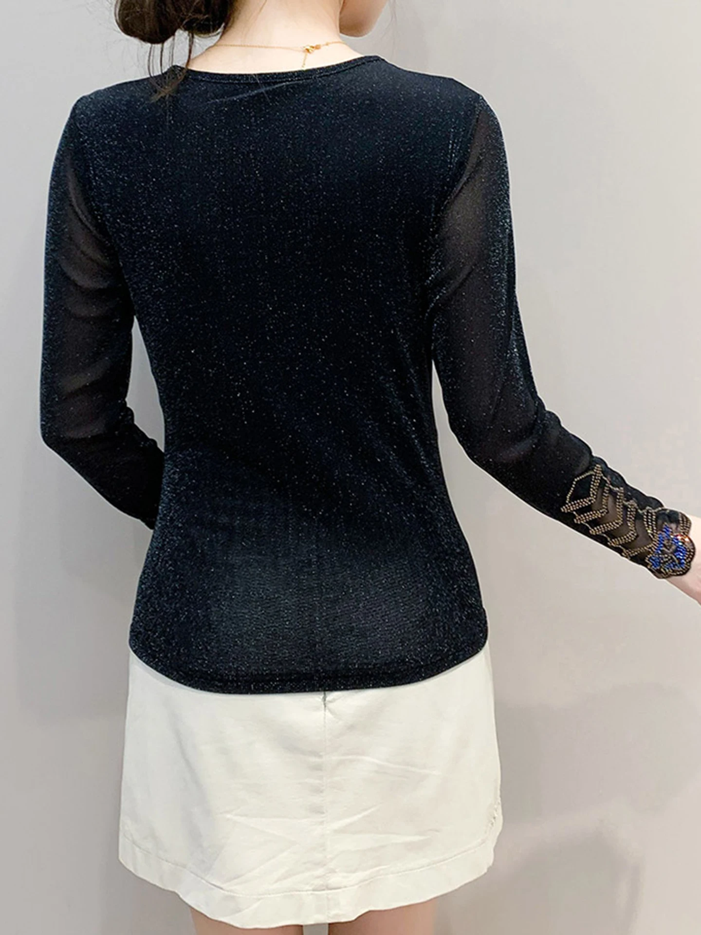 Faionable V-Ne Lace Trim Lange Sve T-shirt Dames Lente Herfst Nieuwe Sle High-End Gevoel Ijzer op Strass Basis irt