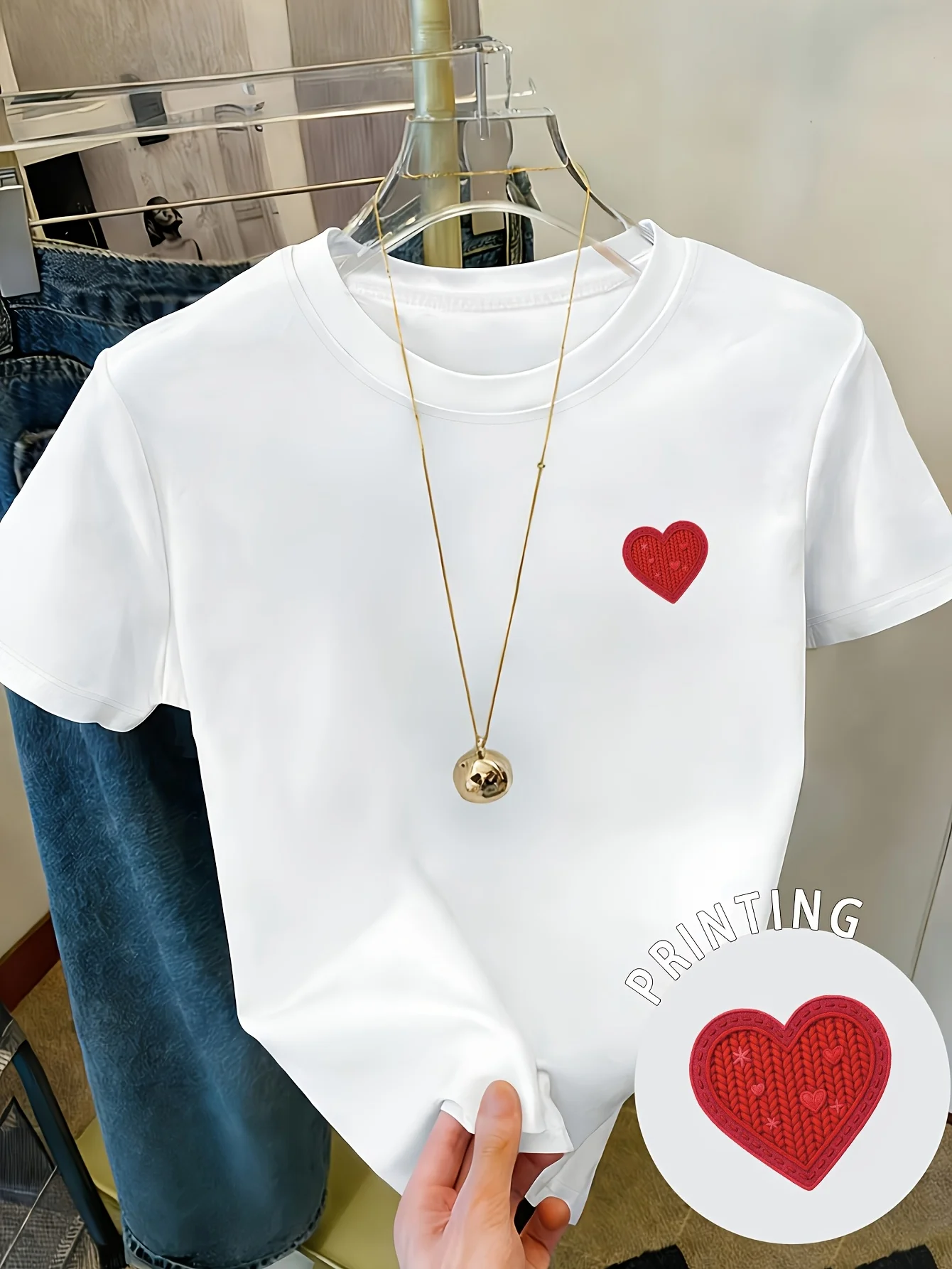 Women's Simple Heart Pattern Print Casual Loose Round Neck Short Sleeve T-Shirt 90s Summer and Spring Tees Tops Clothes Femme