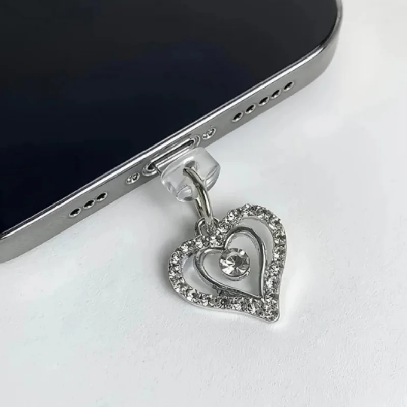 Water Diamond Love Beautiful Phone Dust Plug Accessory Decoration Hanging Pendant For iPhone For Samsung Type-C Charging Port