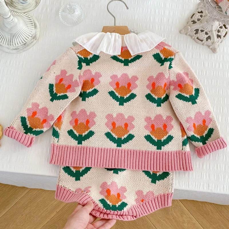 Autumn New Baby Clothing, 0-3 Year Old Girl, Romantic Flower Knitted Coat Sweater