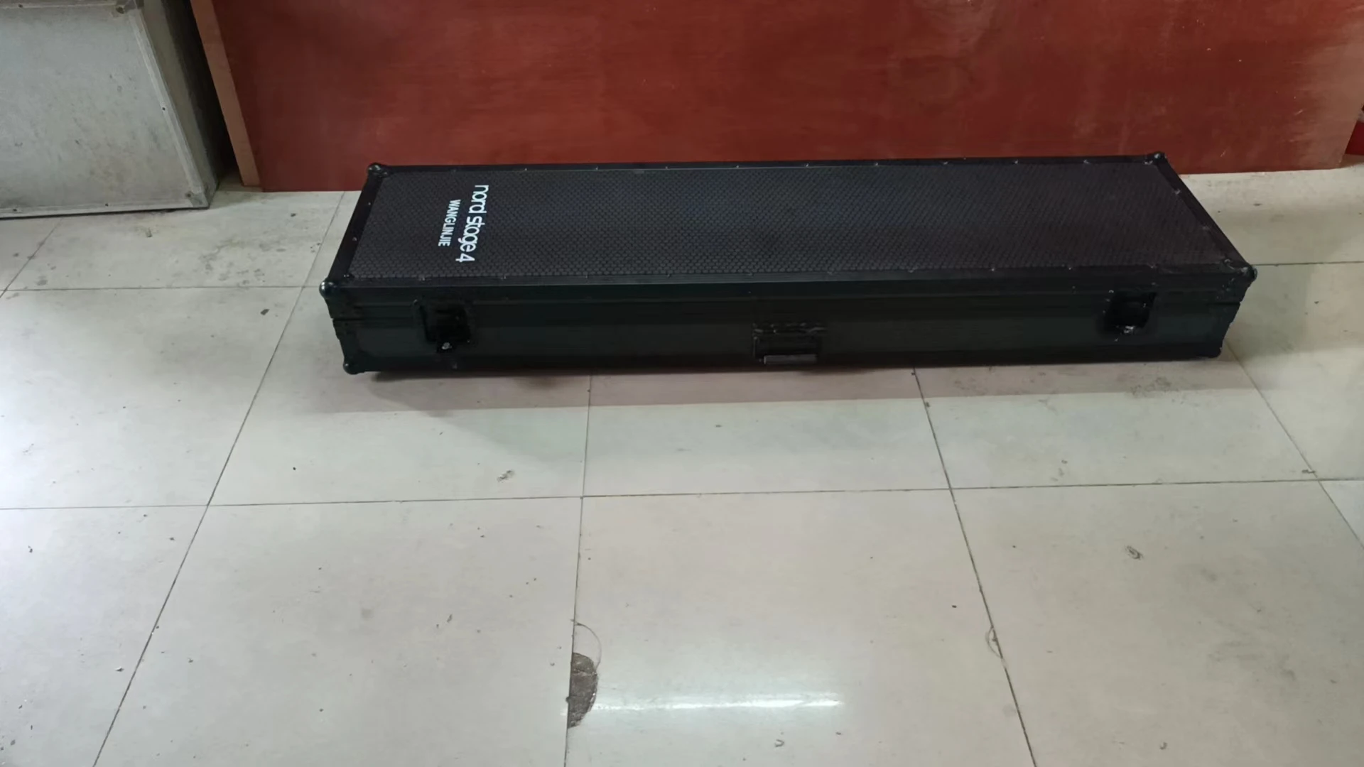 

Custom Nord Stage4 HA88 Keyboard Case with Pedal 135MM Left Compartment