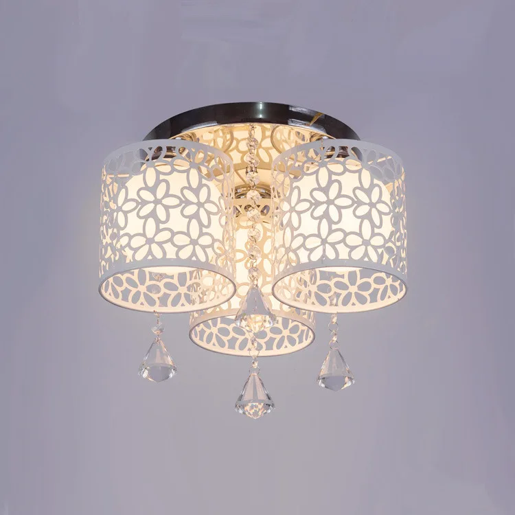 Fashion crystal ceiling lamp LED hollow circular crystal flowers to warm the bedroom living room ceiling light