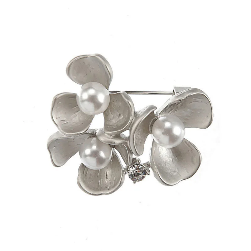 Matte Silver Plated Pearl Flower Brooch Zinc Alloy Crystal Metal Broche Large Flower Brooch Pin Jewelry for Women
