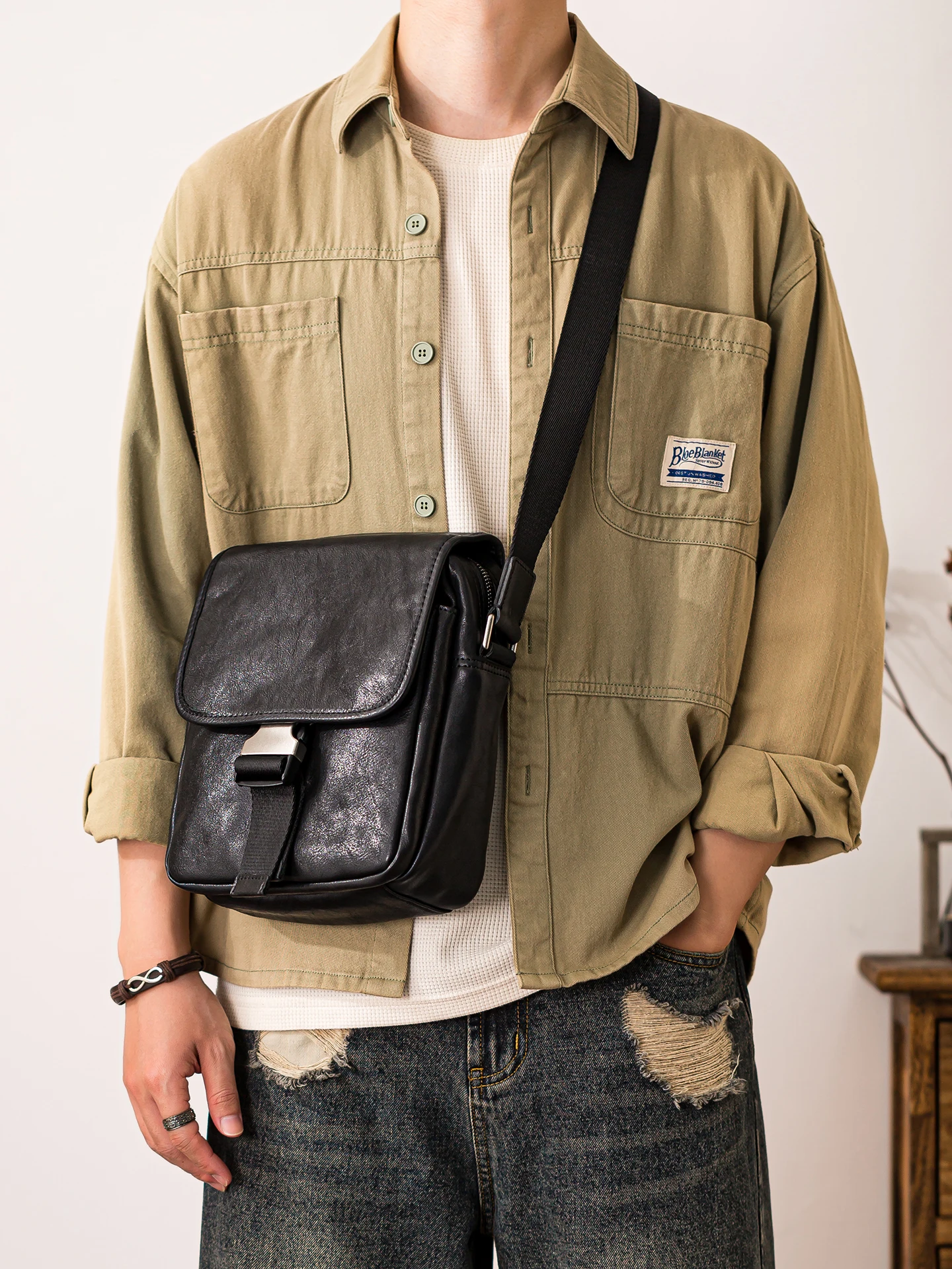

simple luxury genuine leather men's black shoulder bag outdoor daily party soft first layer cowhide teens small crossbody bag