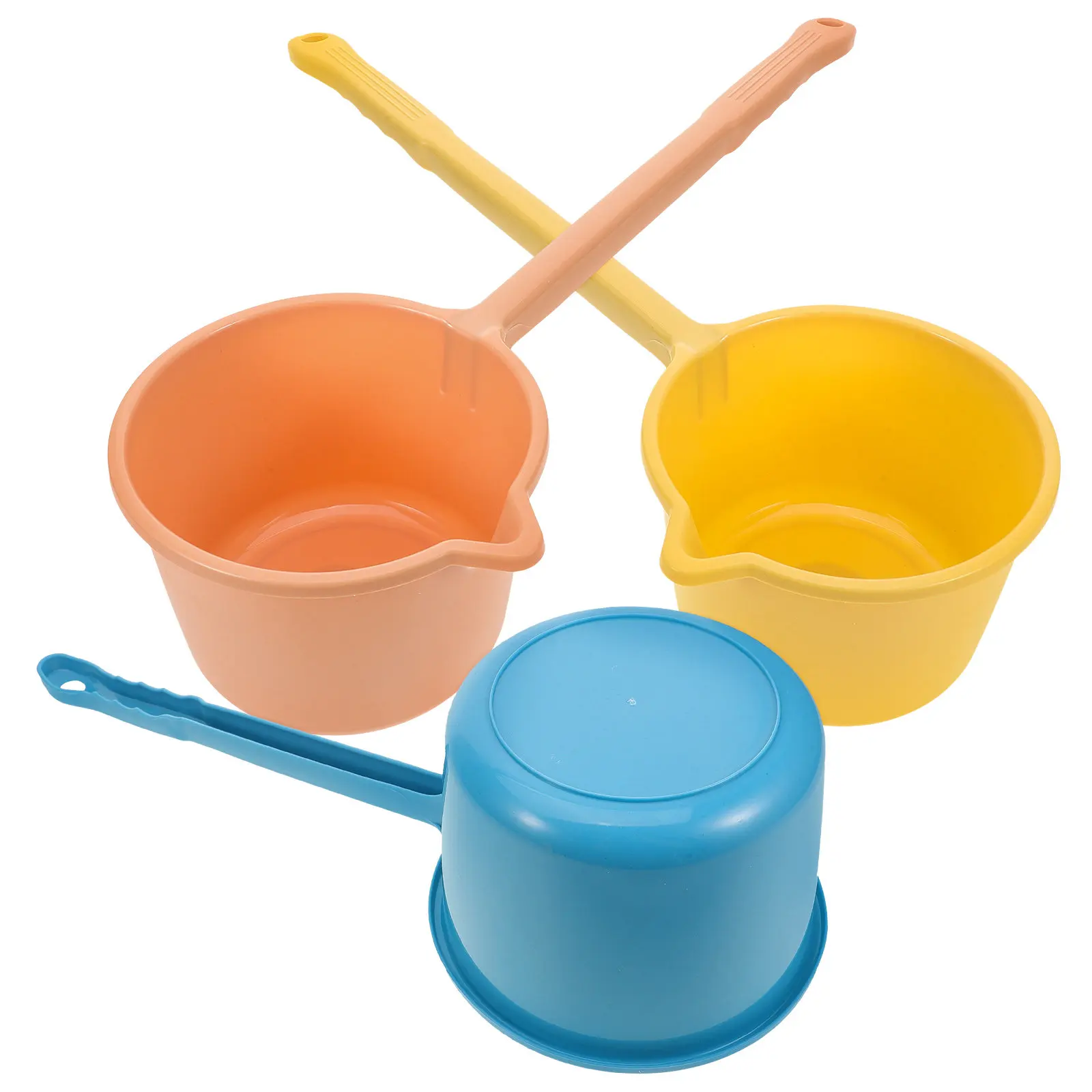 3Pcs Lightweight PP Water Ladle Long Handle Ergonomic Grip Household Water Scoop for Bathing Watering Cleaning Cooking Outdoor