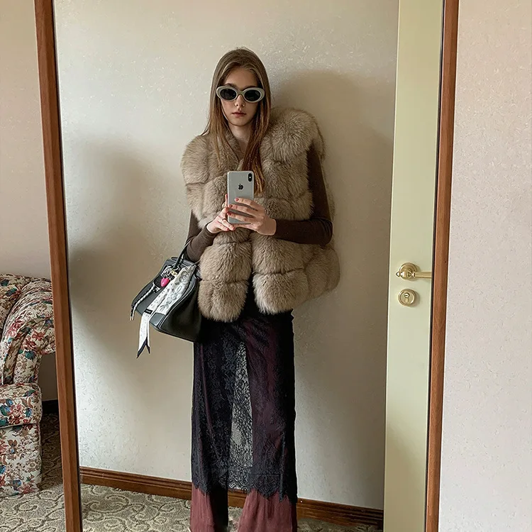 UMI MAO Berlin Kiss Fox Fur Vest Fur Coat Women Slim Fit High-end Versatile Frost Color Back Fur Jackets Femme