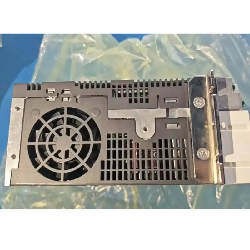 

Использованный сервопривод MEDLN83SG011 мощностью 2,5 кВт, проверен, исправен и отправлен быстро.