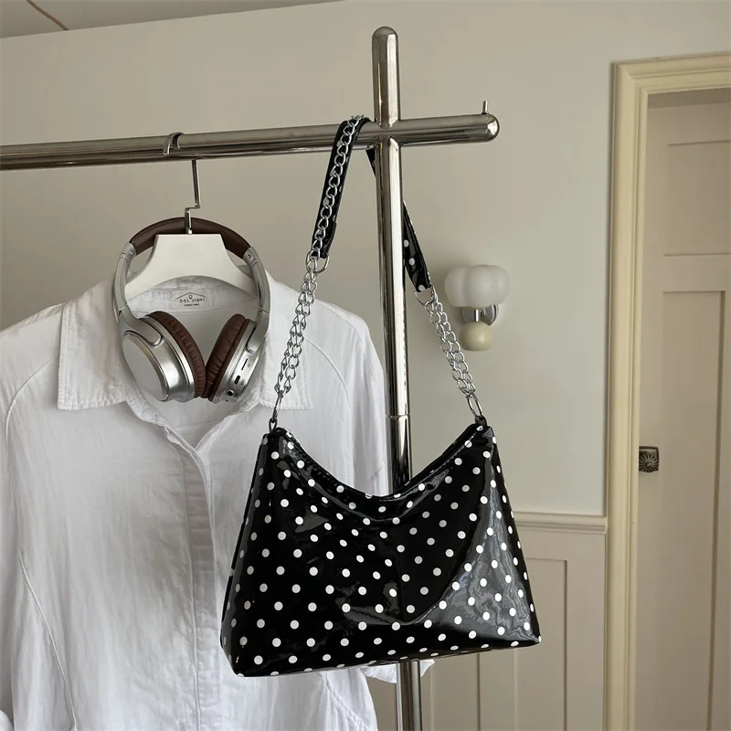 Korean Large-capacity Polka Dot Tote Bag Women's Simple and Versatile Commuter Shoulder Bag Going Out Leisure Shopping Handbag