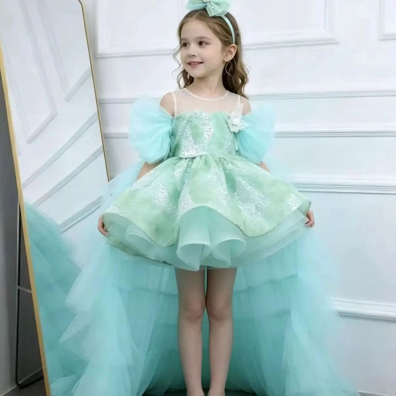 elegant mint green luxury Children Tulle Trailing Princess Gown Girls Formal Outfit WeddingBirthday Party Photos Pageant Costume