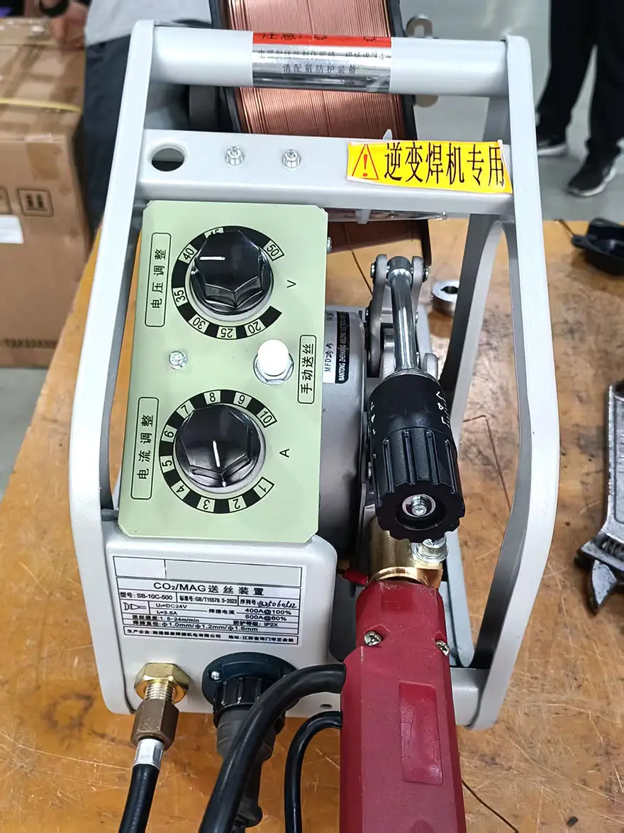 TLF SANYU Saldatrice ad arco schermato CO2 in carburo di silicio 100% CYCLE di alta qualità SIC MIG/MMA con CE