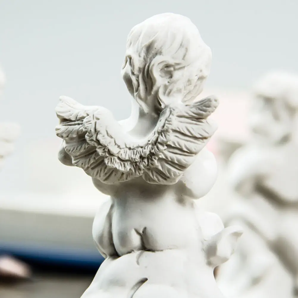4Pcs Lovely Cupids Resin Ornaments Small Size Sculpture Decor for Atelier Drawing Models Home Office Car Table Styling Display