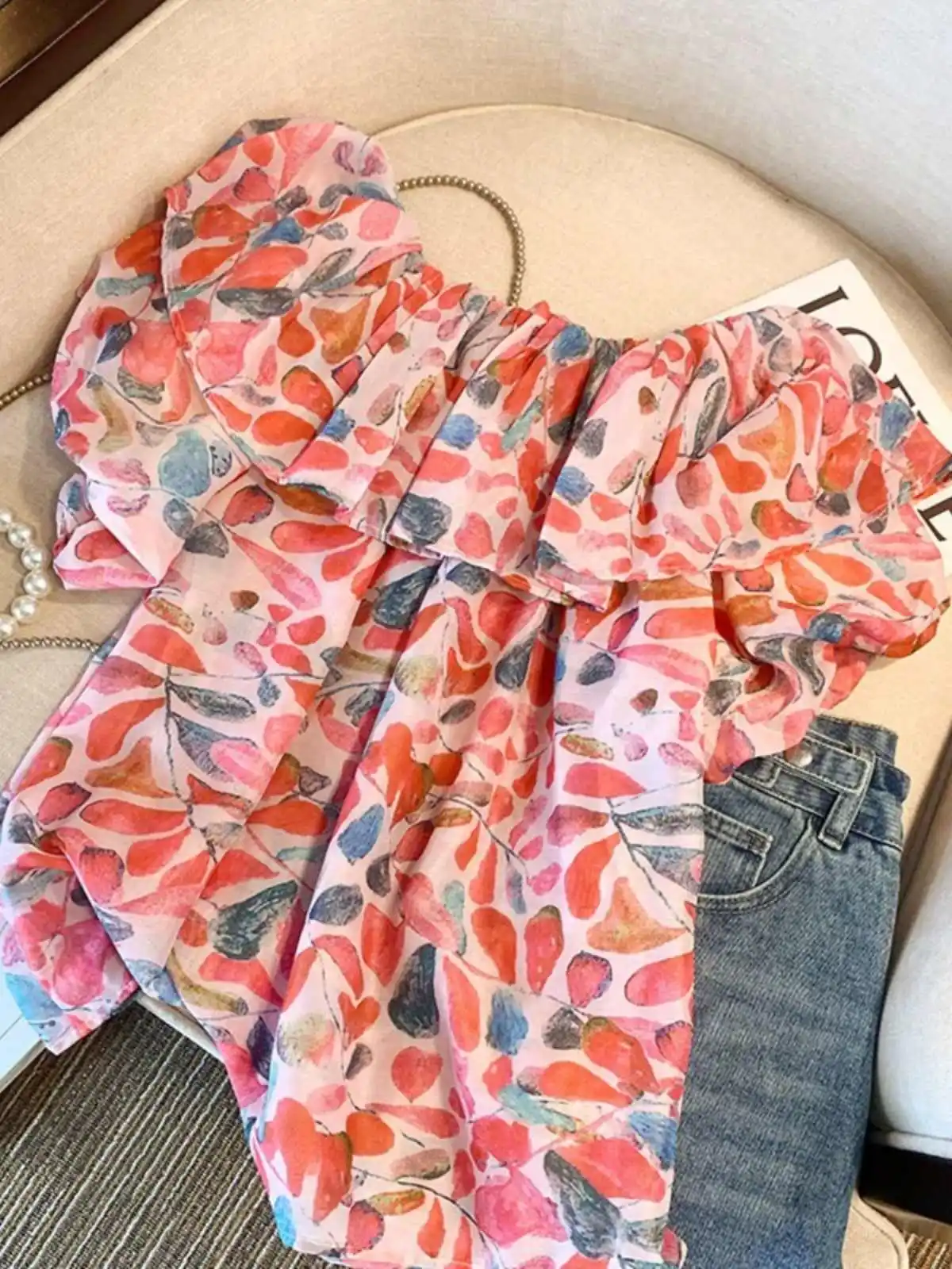 Atasan Longgar Bunga Musim Panas untuk Wanita Kemeja Satu Bahu Satu Bahu Gaya Perancis Baru Mode Lengan Pendek Komuter Harian