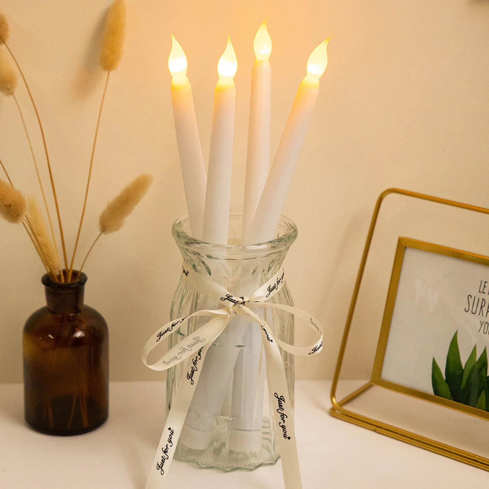 4 Pcs LED Candles Smoke Free Flameless Safe Environmentally Friendly Warm Light Electric LED Taper Candle