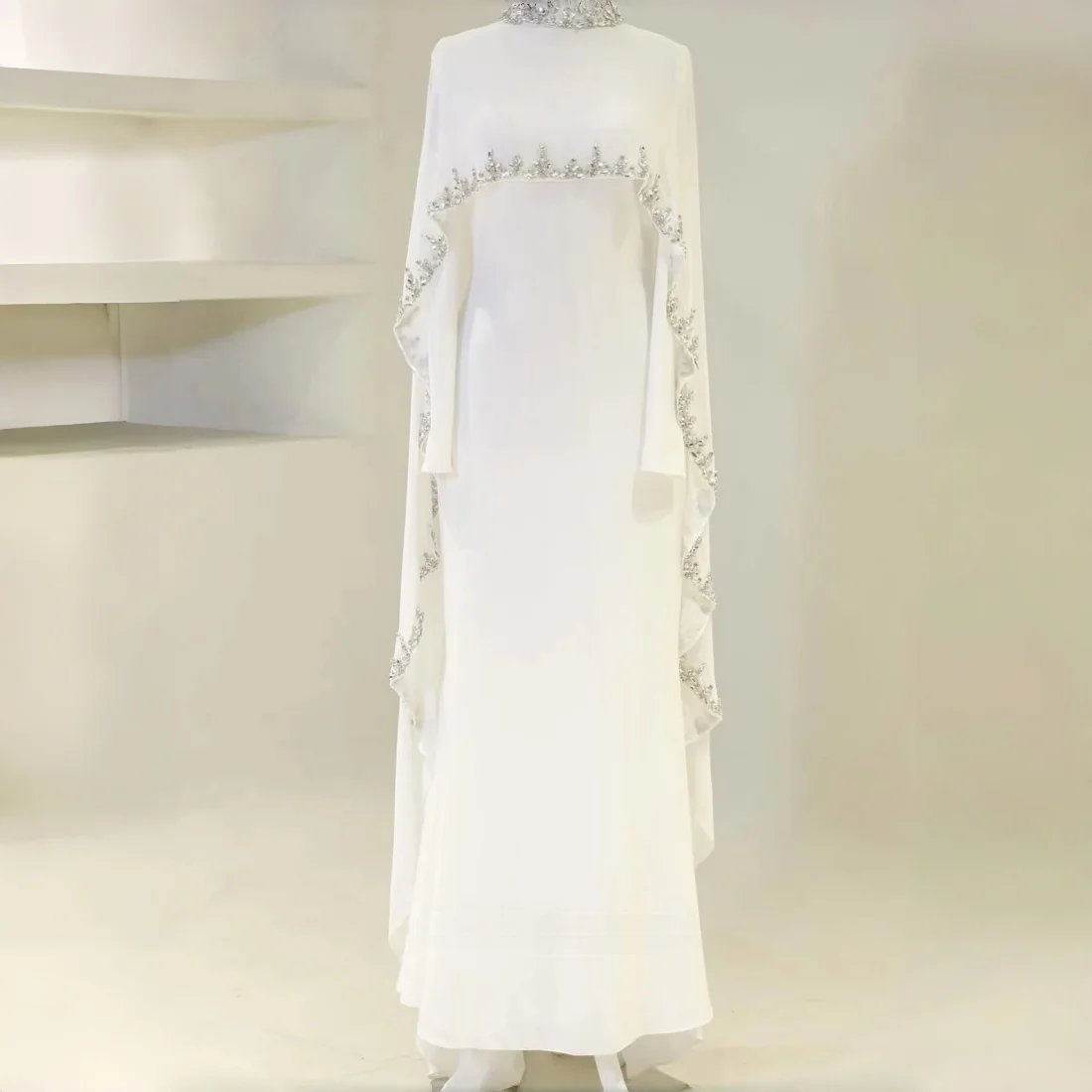 Muslim Woman's High Neck Long Sleeves Beaded Sheath Evening Dress Bride Gowns Customized Satin Robe De Mariée New Simple Crystal