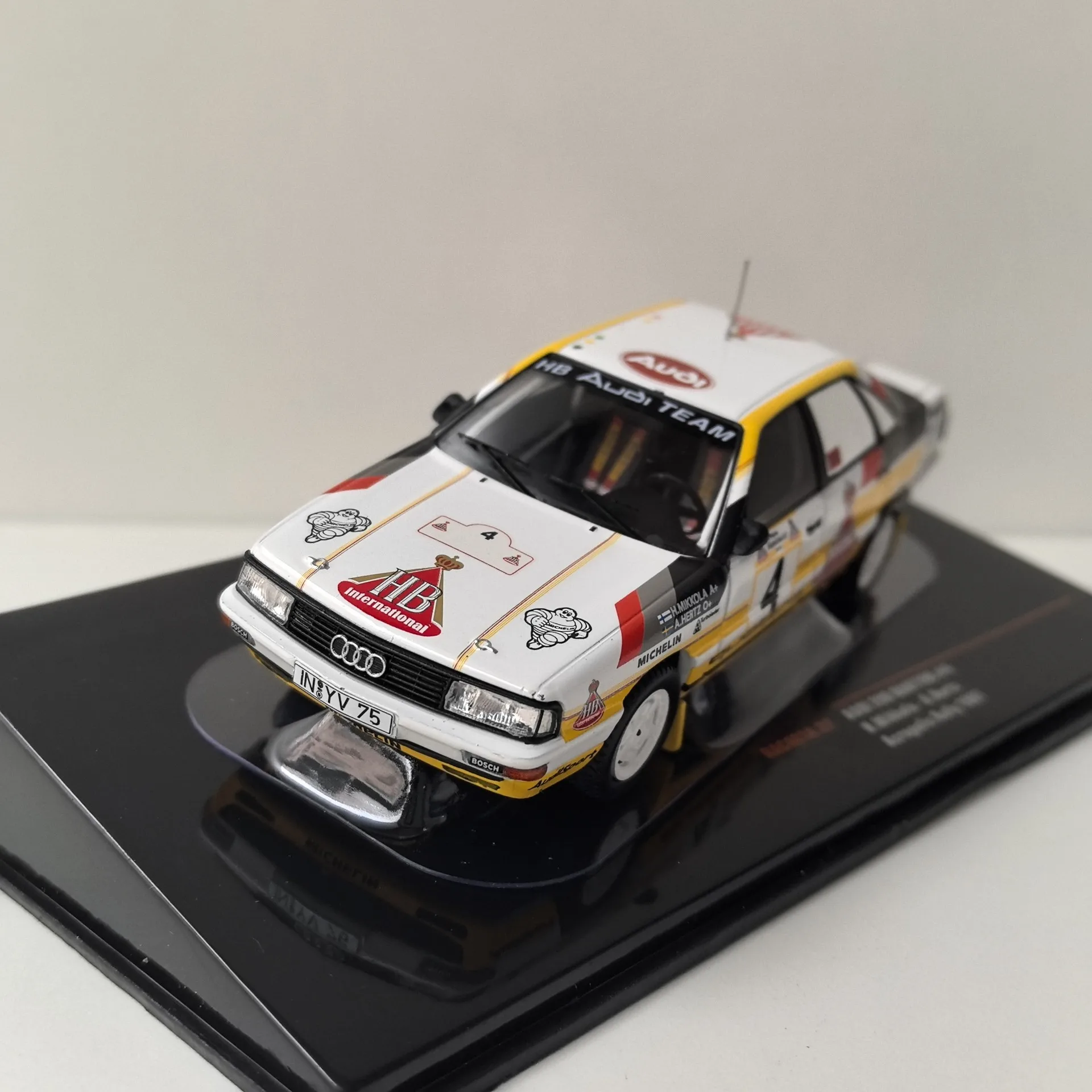 

Diecast IXO 1:43 Scale Audi 200 Quattro #4 1987 Audi Racing Alloy Car Model Collectible Toy Gift Souvenir Display Ornament