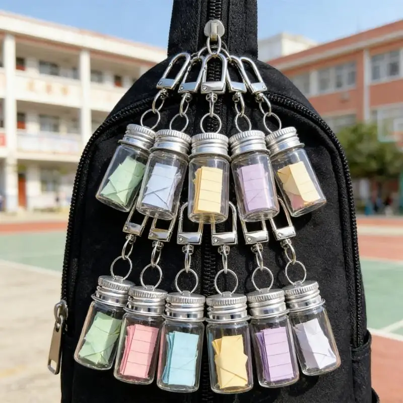 

10 шт. маленькие стеклянные бутылки с металлическими крышками и брелоками для домашнего хранения ювелирных изделий, прозрачные