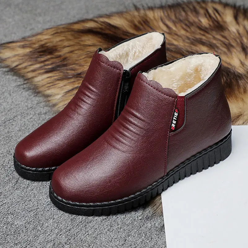 หนากลาง-ผู้หญิงฤดูหนาวรองเท้าข้อเท้ารองเท้า Plus กำมะหยี่อบอุ่นผู้หญิงหิมะรองเท้าลื่นด้านล่างนุ่มสบายฤดูหนาวรองเท้า