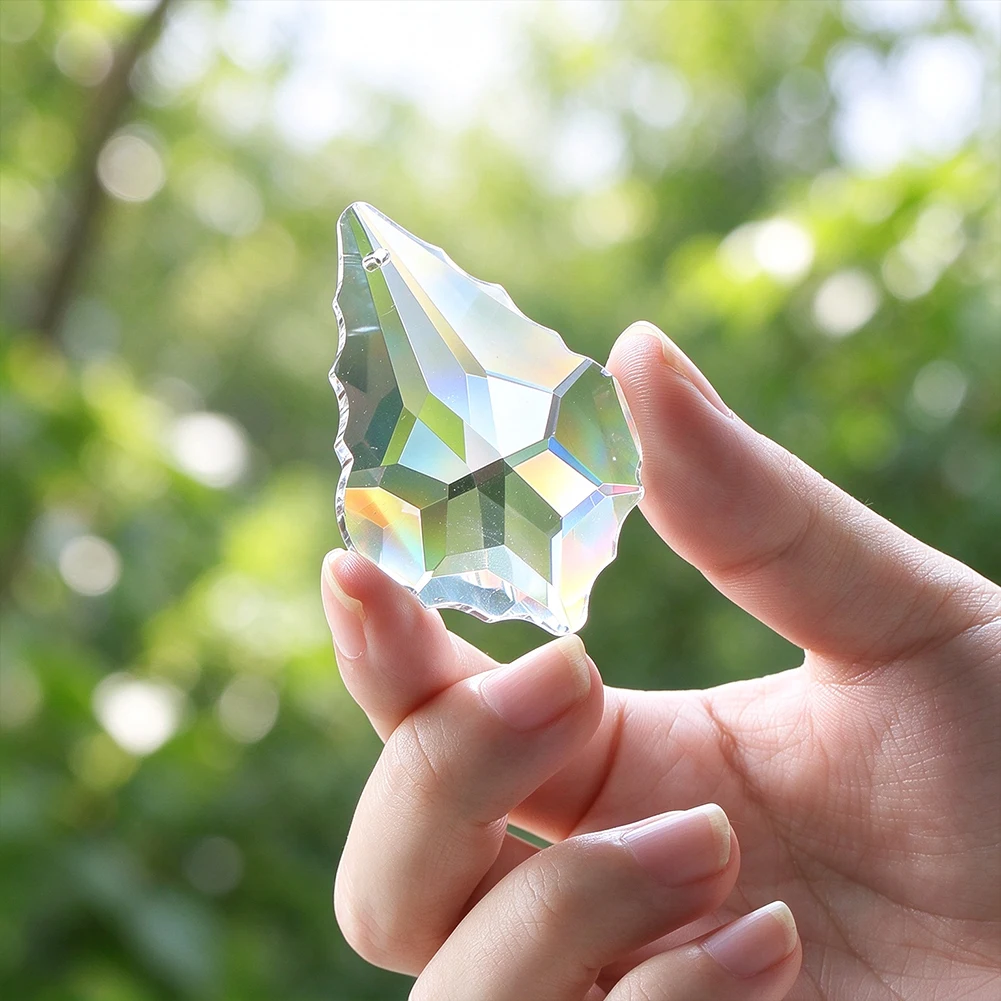 Clear Crystal Maple Leaf Prism Suncatcher Hanging Pendant Rainbow Maker Chandelier Parts Window Garden Christmas Tree Decor