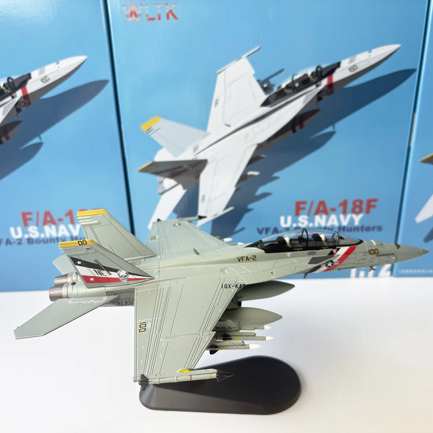 Model samolotu w skali 1/72 US – Model Kit Planes recenzja i cena
