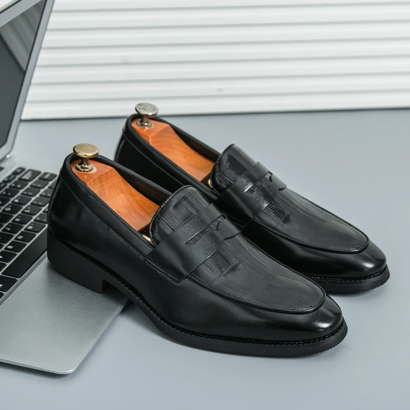 

Классическая мужская деловая рабочая обувь, универсальные мужские лоферы с массажной подошвой, кожаная повседневная обувь на толстой подошве, удобная универсальная обувь