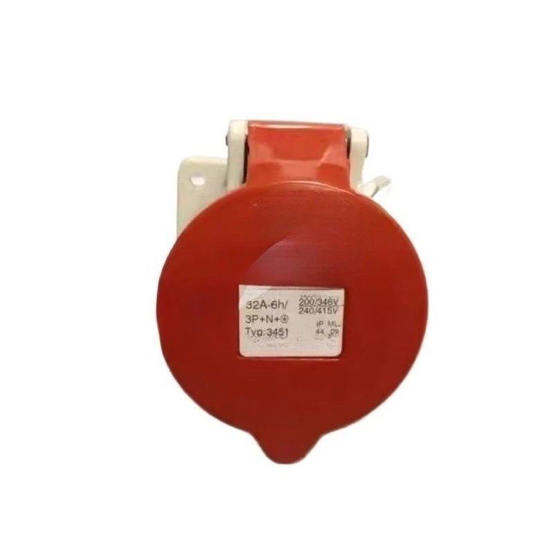 

Розетка 400В 32А, пятиконтактная, трехфазная, 5-полюсная для литьевой машины Haitian, тип TYP3451