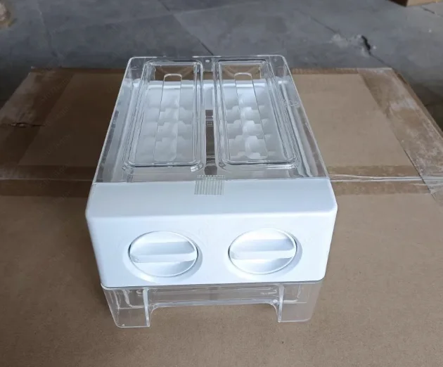 Removable ice box for ice storage, small drawer, hygienic and convenient, refrigerator freezing mold ice cube mold frozen