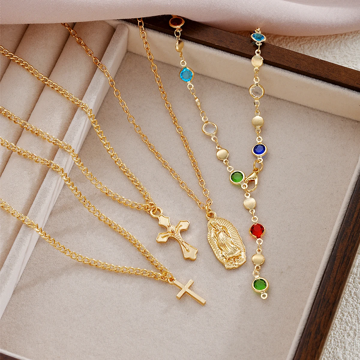 4Pcs/Set Cross Colorful Crystal Necklaces For Women Simple Gold Silver Color Y-Shaped Pendant Necklace Set New Christian Jewelry